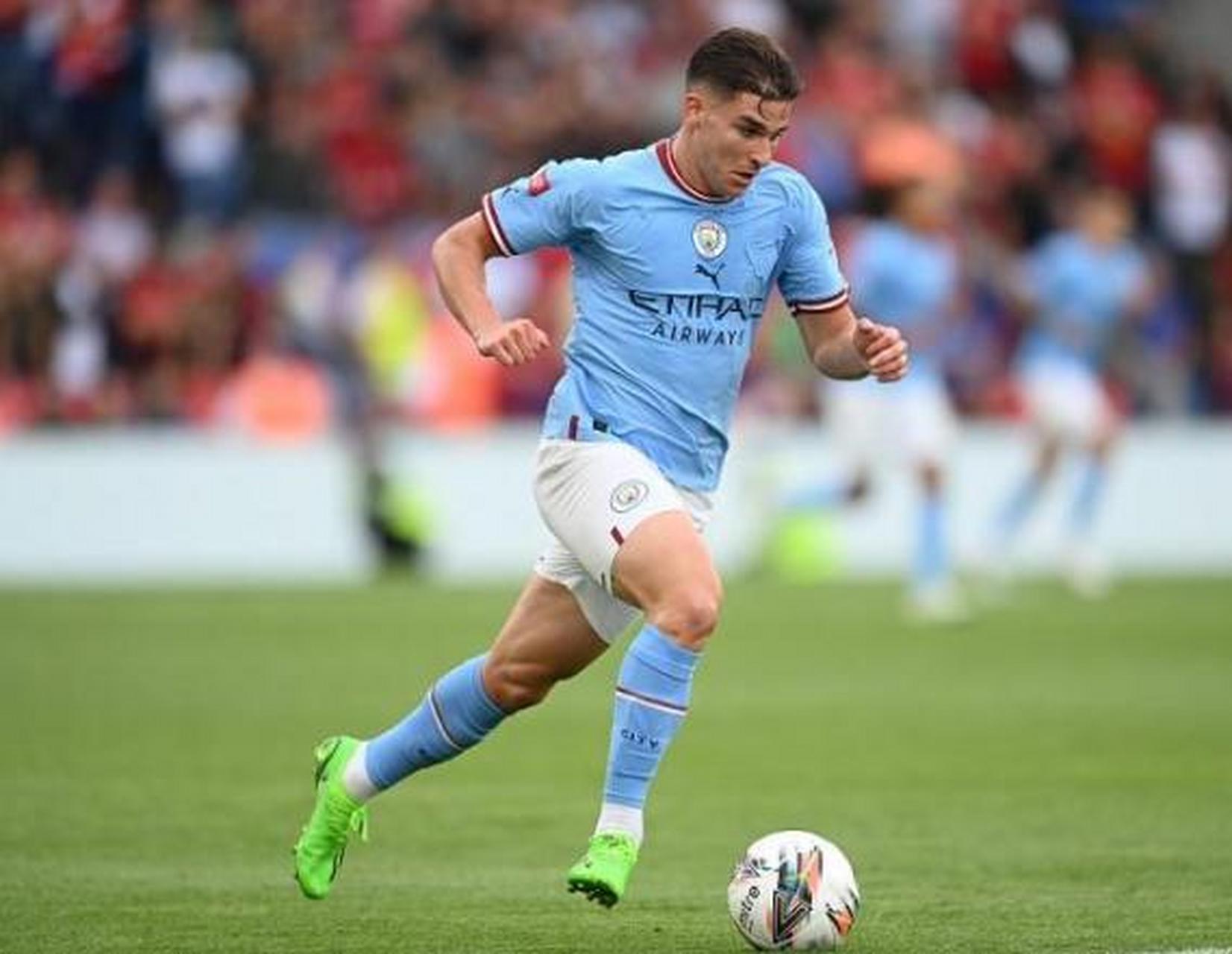 自那不勒斯 自那不勒斯