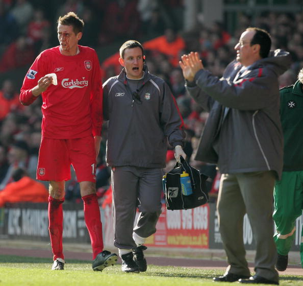 防守上提瞬 防守上提瞬